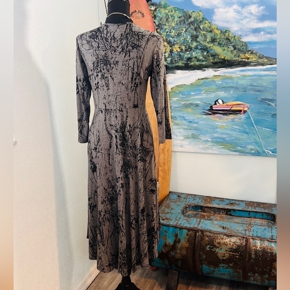 🖤Comfy USA, Zip-Front, Sinfully Soft Rayon/Spandex Dress, Stretch,EUC, Size S - Picture 6 of 10